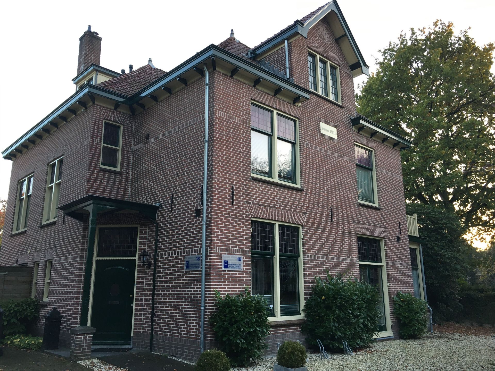 placeholder image-sq